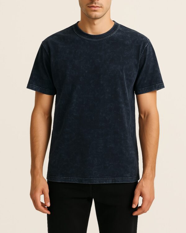 Dark blue t-shirt made from soft cotton for men