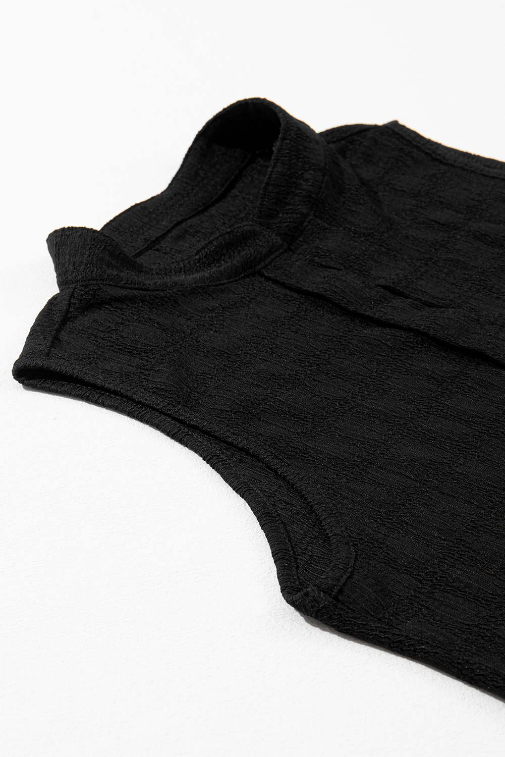 Black Lattice Textured Split Neck Tank Top - Image 8